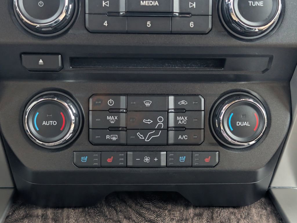 Used 2018 Ford F250 Lariat w/ Lariat Ultimate Package image 15