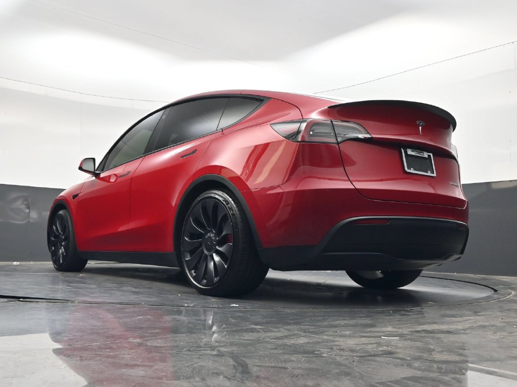 Used 2023 Tesla Model Y Performance AWD/4WD image 28