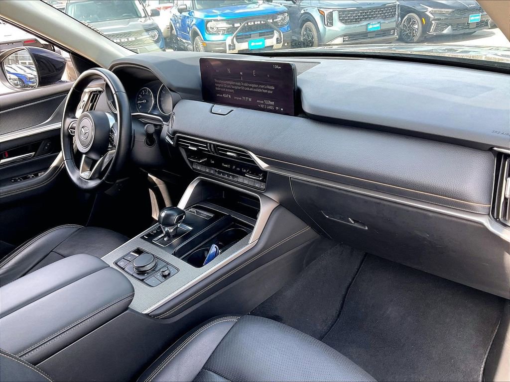 Used 2025 MAZDA CX-90 3.3 Turbo w/ Preferred Package image 13