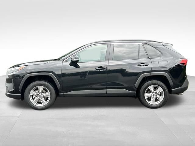 Certified 2025 Toyota RAV4 XLE AWD/4WD video 2