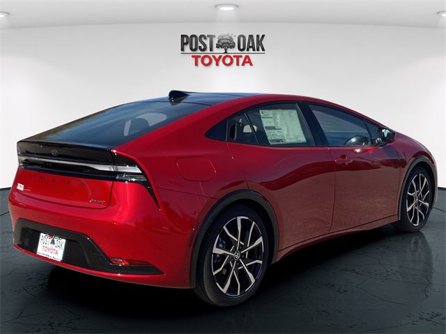 New 2026 Toyota Prius Plug-In Hybrid image 7