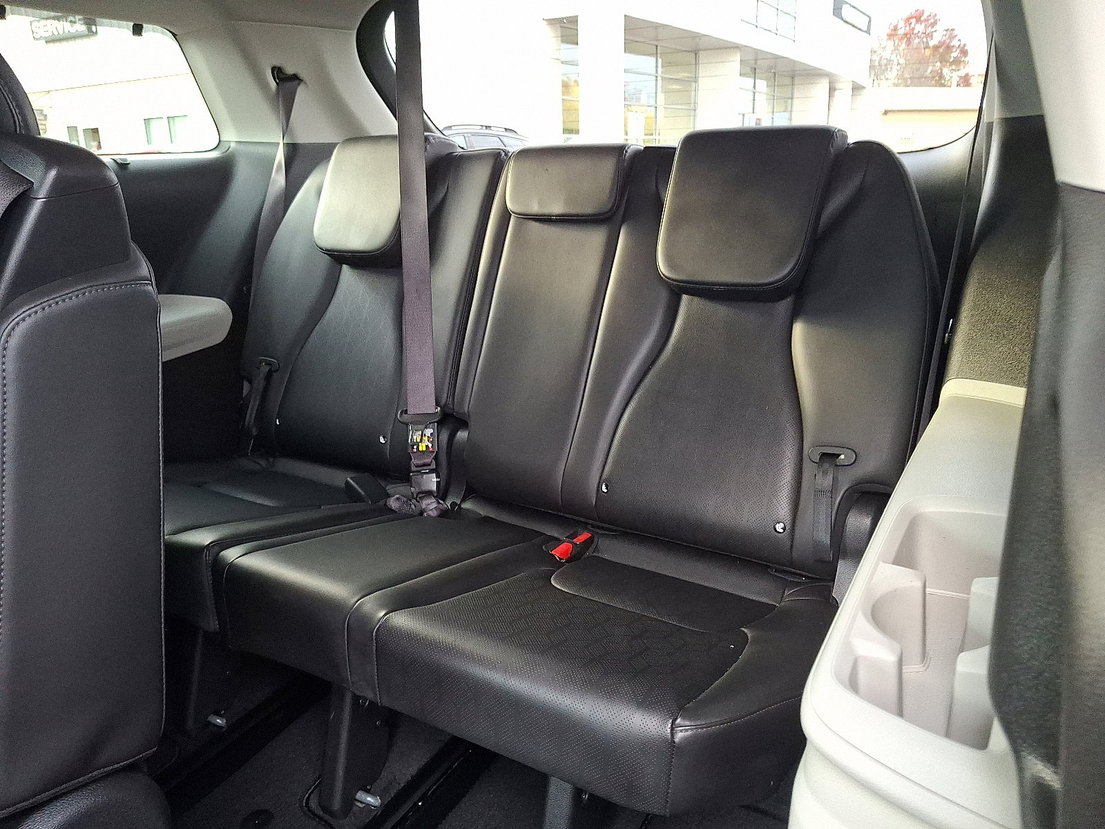 Certified 2023 Kia Carnival EX image 11