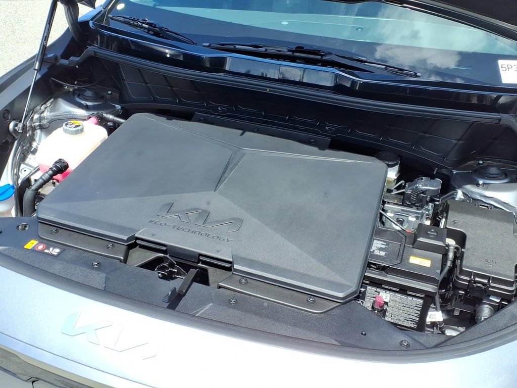 Used 2024 Kia Niro Wind FWD image 23
