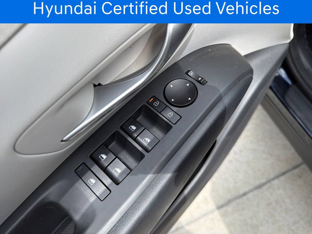 Certified 2025 Hyundai Tucson SEL AWD/4WD image 14