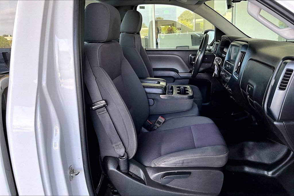 Used 2018 GMC Sierra 1500 2WD Regular Cab image 27