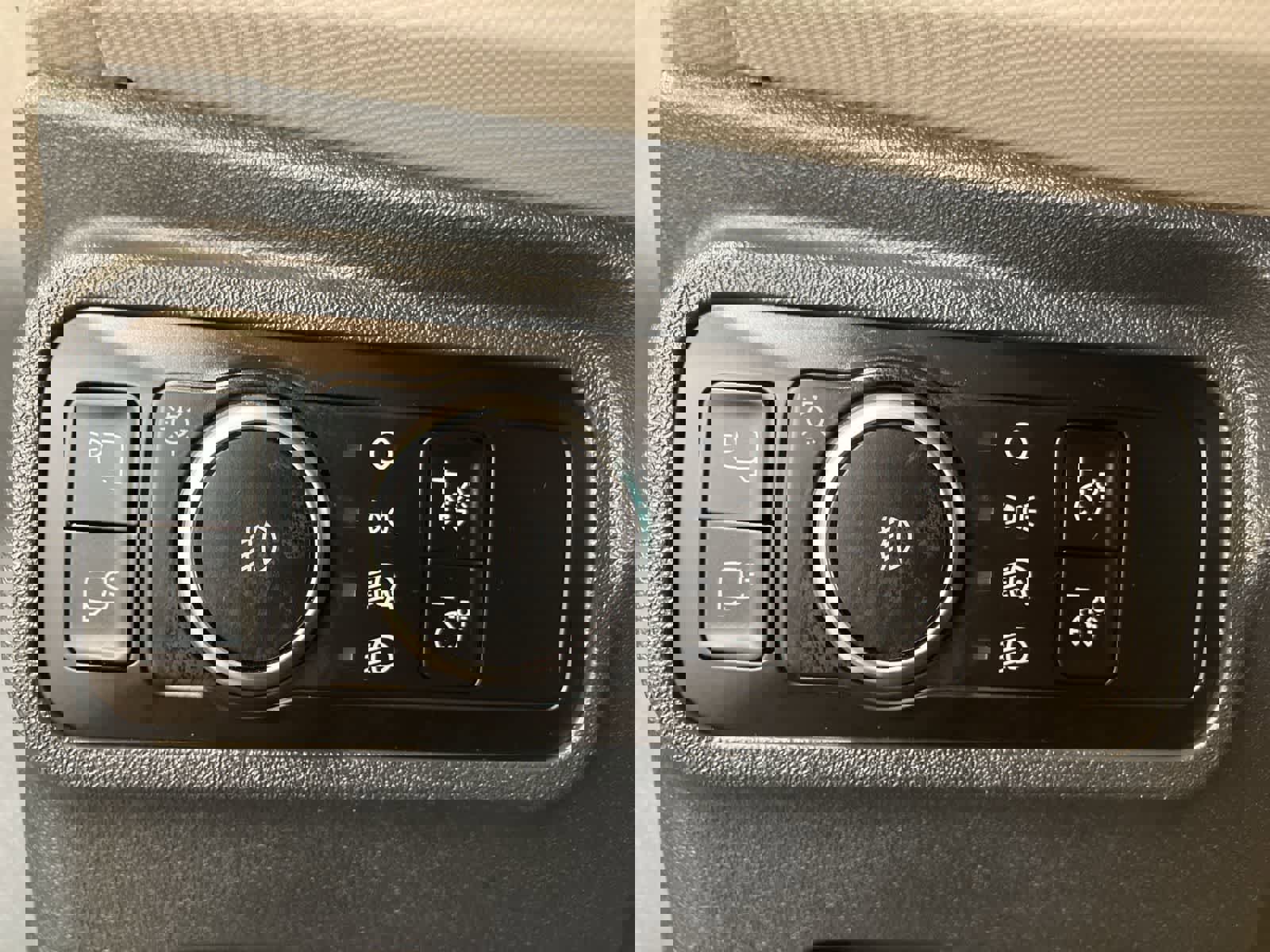 Used 2023 Ford Bronco Wildtrak AWD/4WD image 13