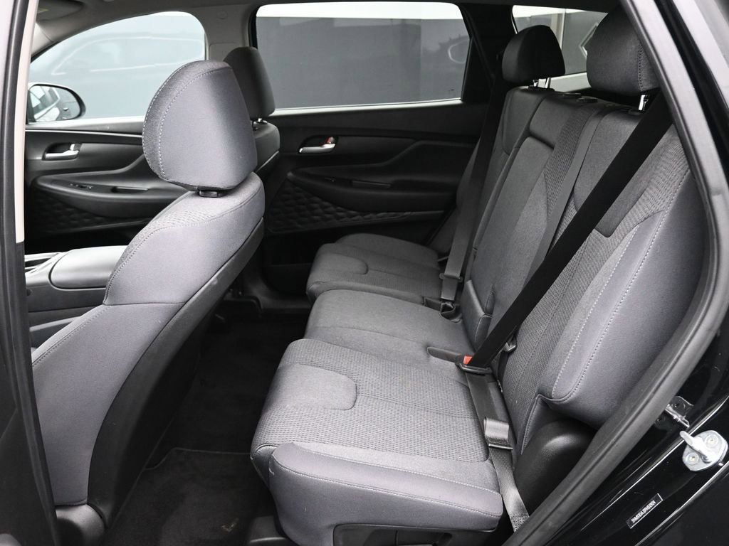 Used 2023 Hyundai Santa Fe SE image 12