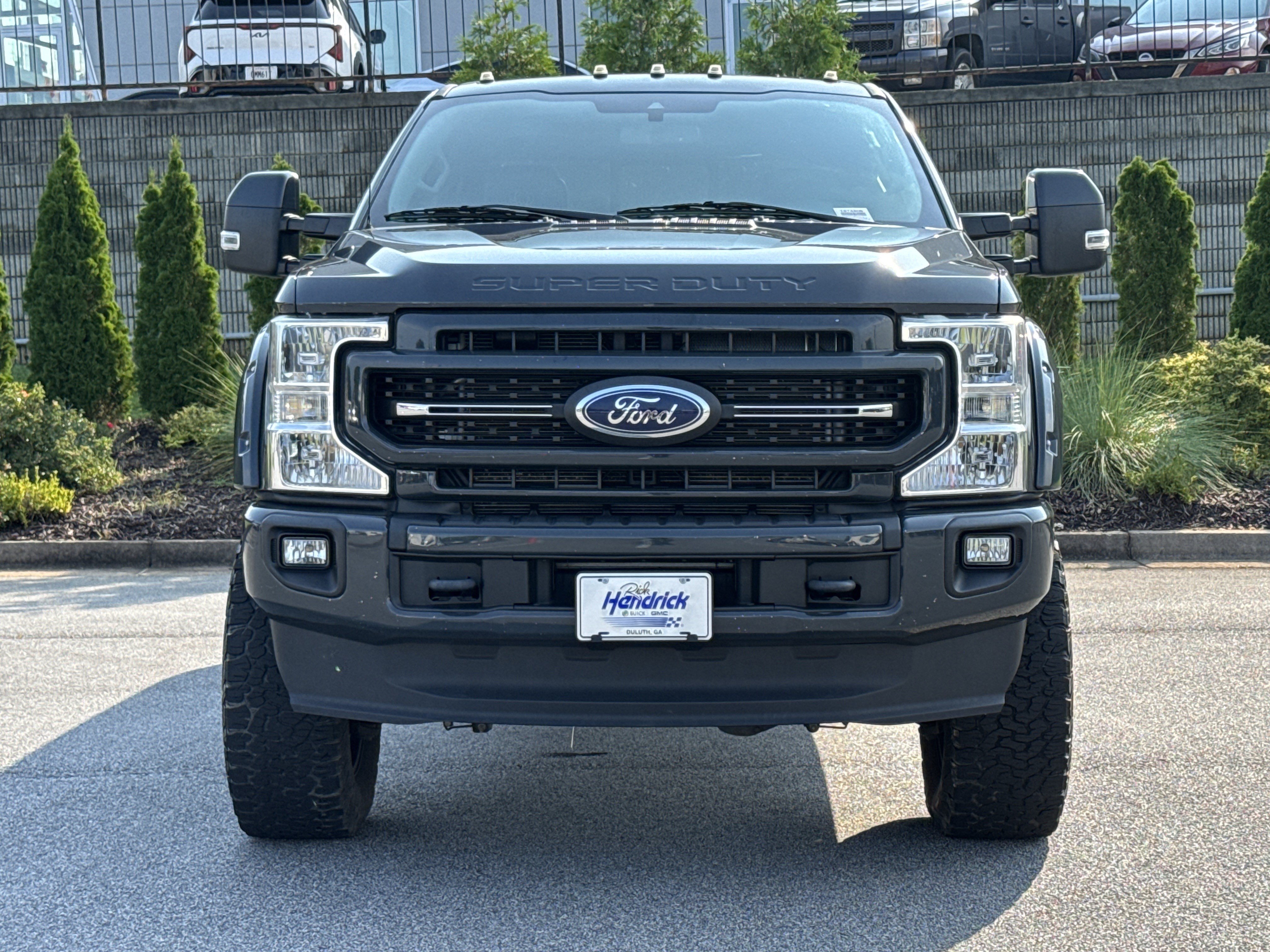 Used 2021 Ford F250 Lariat w/ Lariat Ultimate Package AWD/4WD image 3