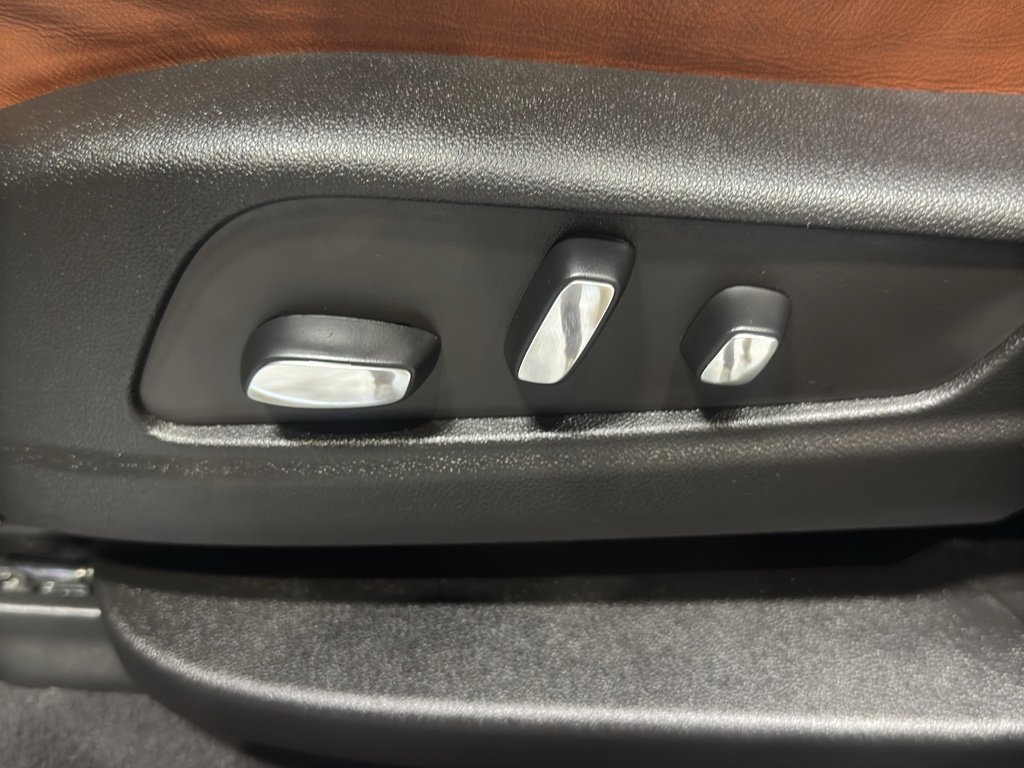 Used 2024 Cadillac XT5 Sportv image 15