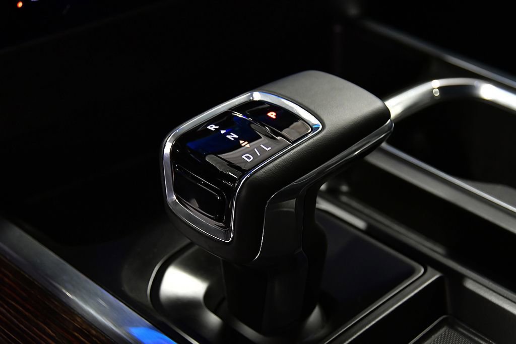 Used 2025 GMC Sierra 1500 Elevation w/ Elevation Premium Package AWD/4WD image 27