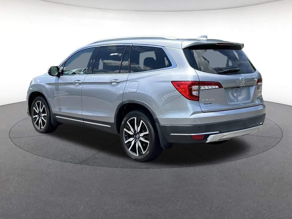 Used 2020 Honda Pilot Touring image 3