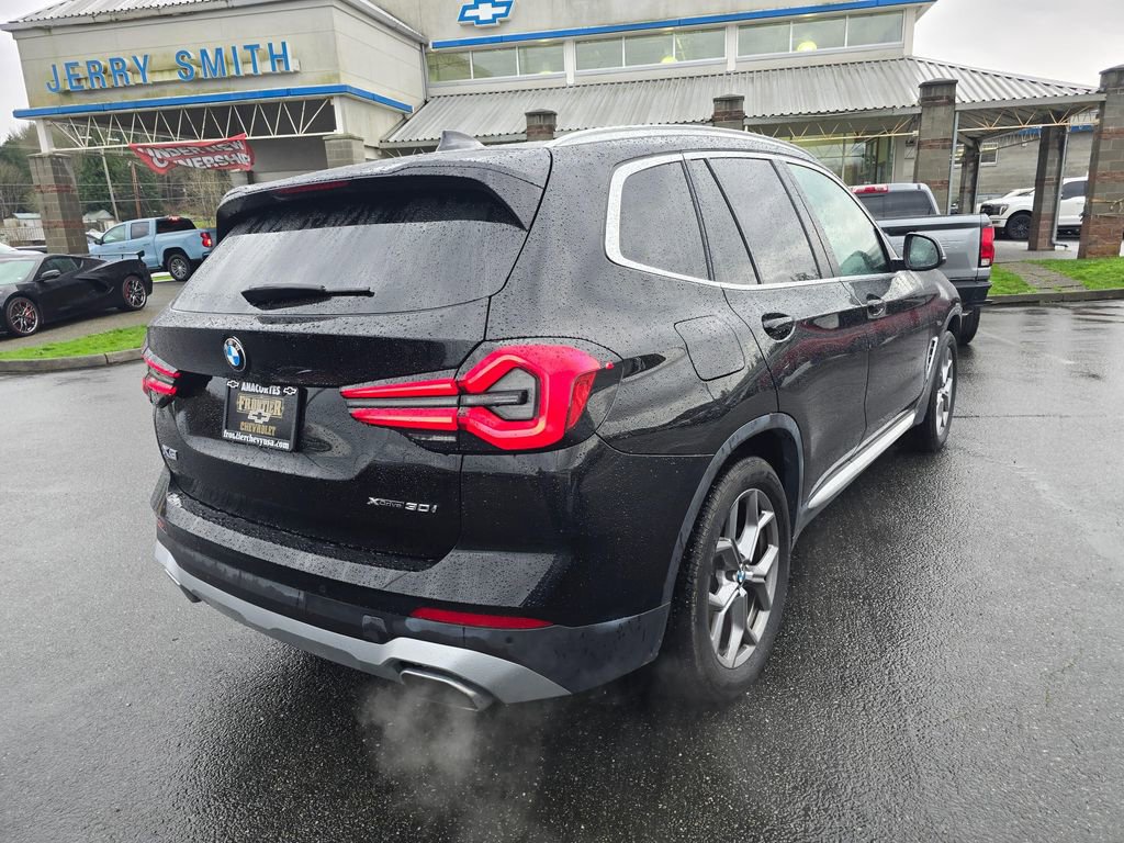Used 2024 BMW X3 xDrive30i image 3