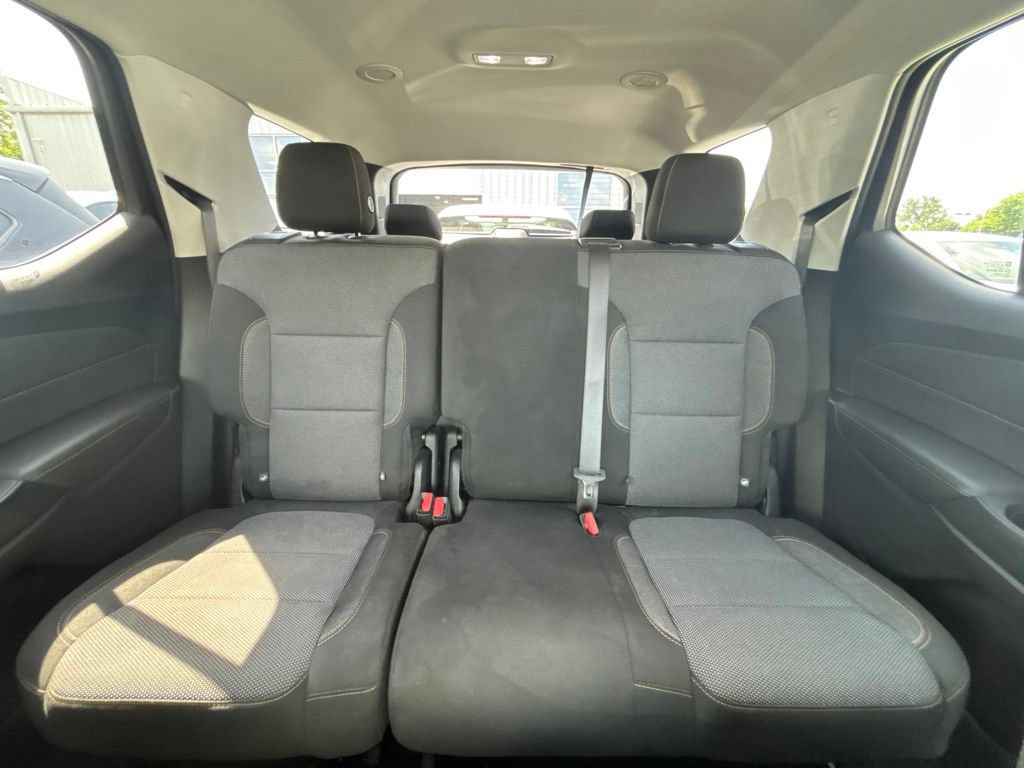 Used 2018 Chevrolet Traverse LS w/ LPO, Floor Liner Package FWD image 31