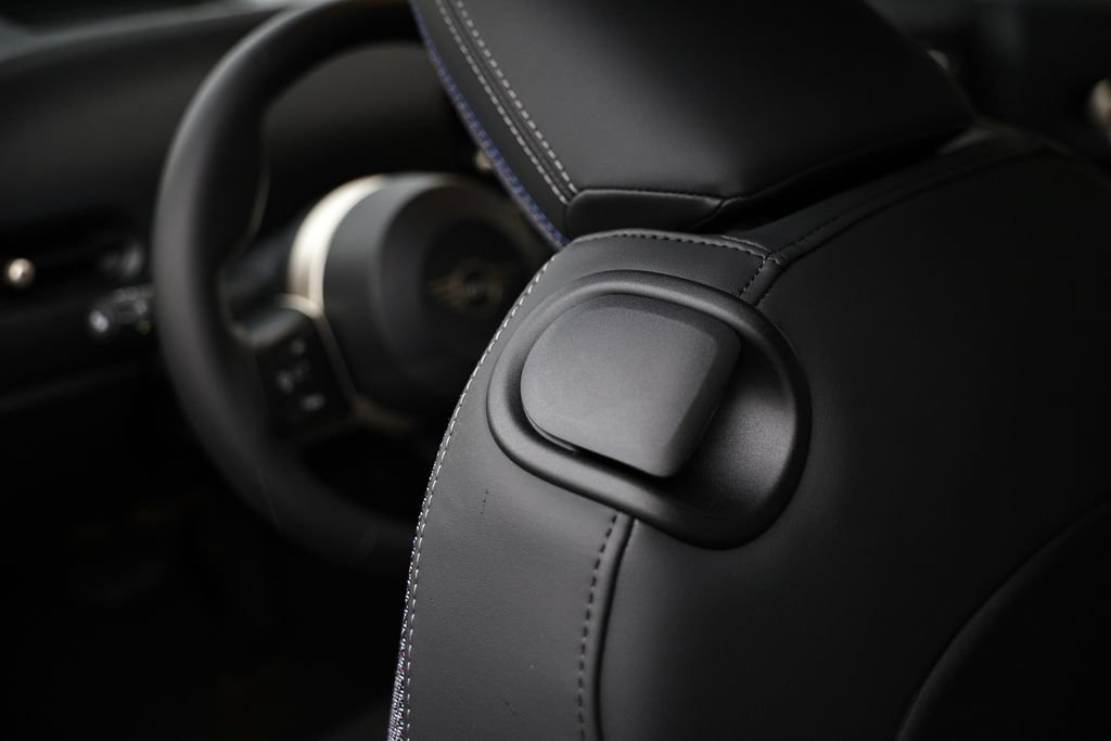 New 2026 MINI Cooper S FWD image 25