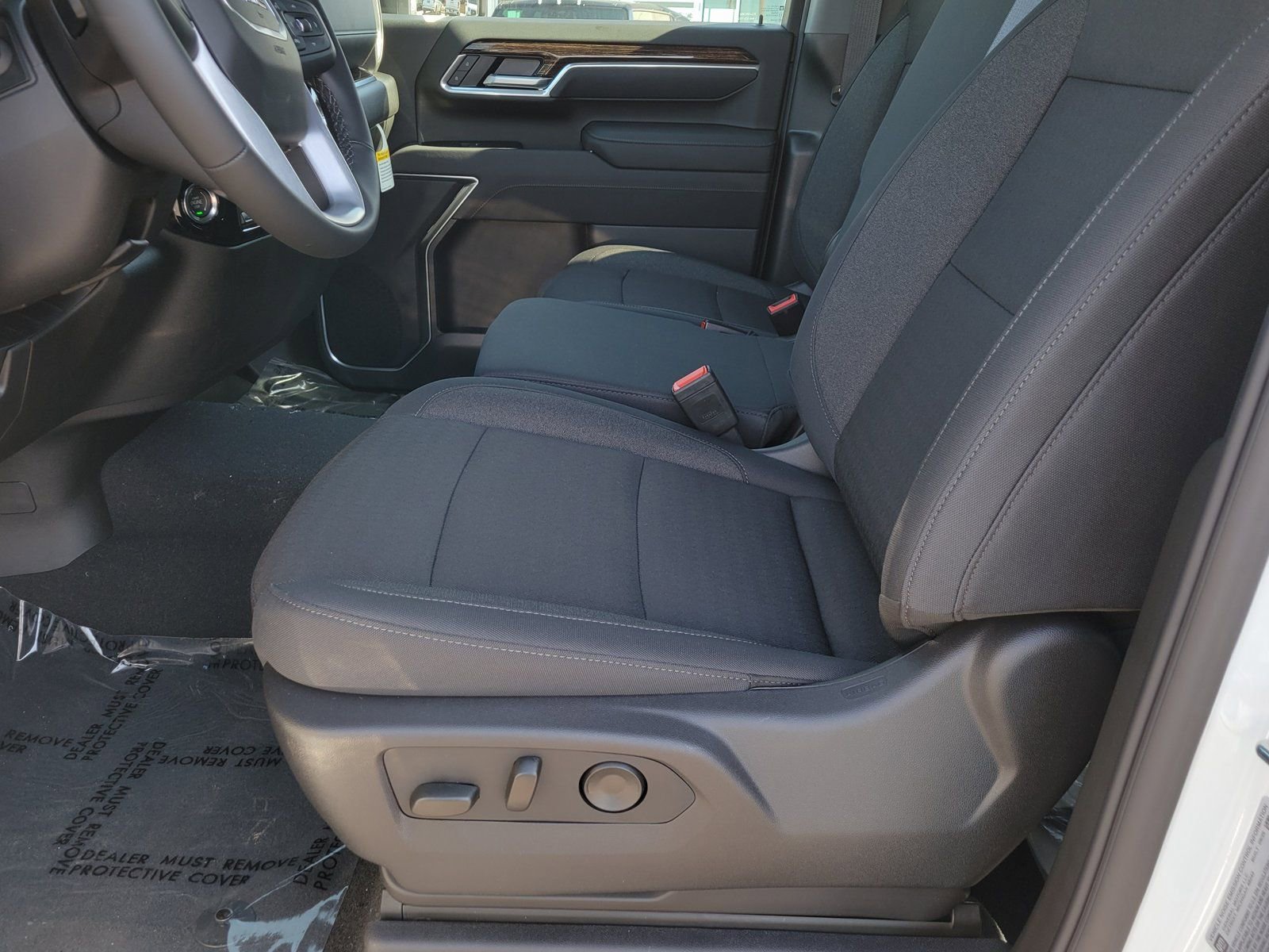 New 2026 GMC Sierra 2500 SLE w/ SLE Value Package; image 6