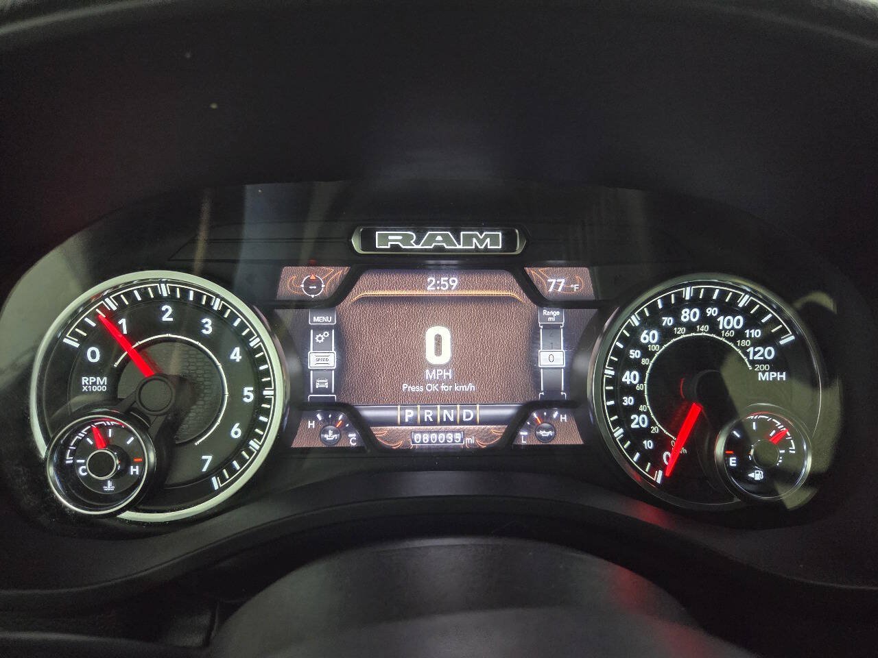 Used 2023 RAM 1500 Laramie AWD/4WD image 15