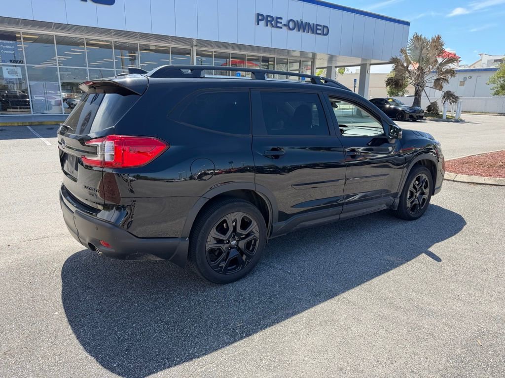 Used 2023 Subaru Ascent Onyx Edition Limited image 3
