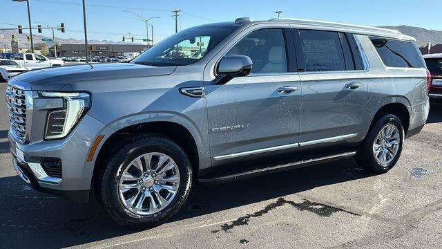 New 2026 GMC Yukon XL Denali w/ LPO, Illumination Package image 7