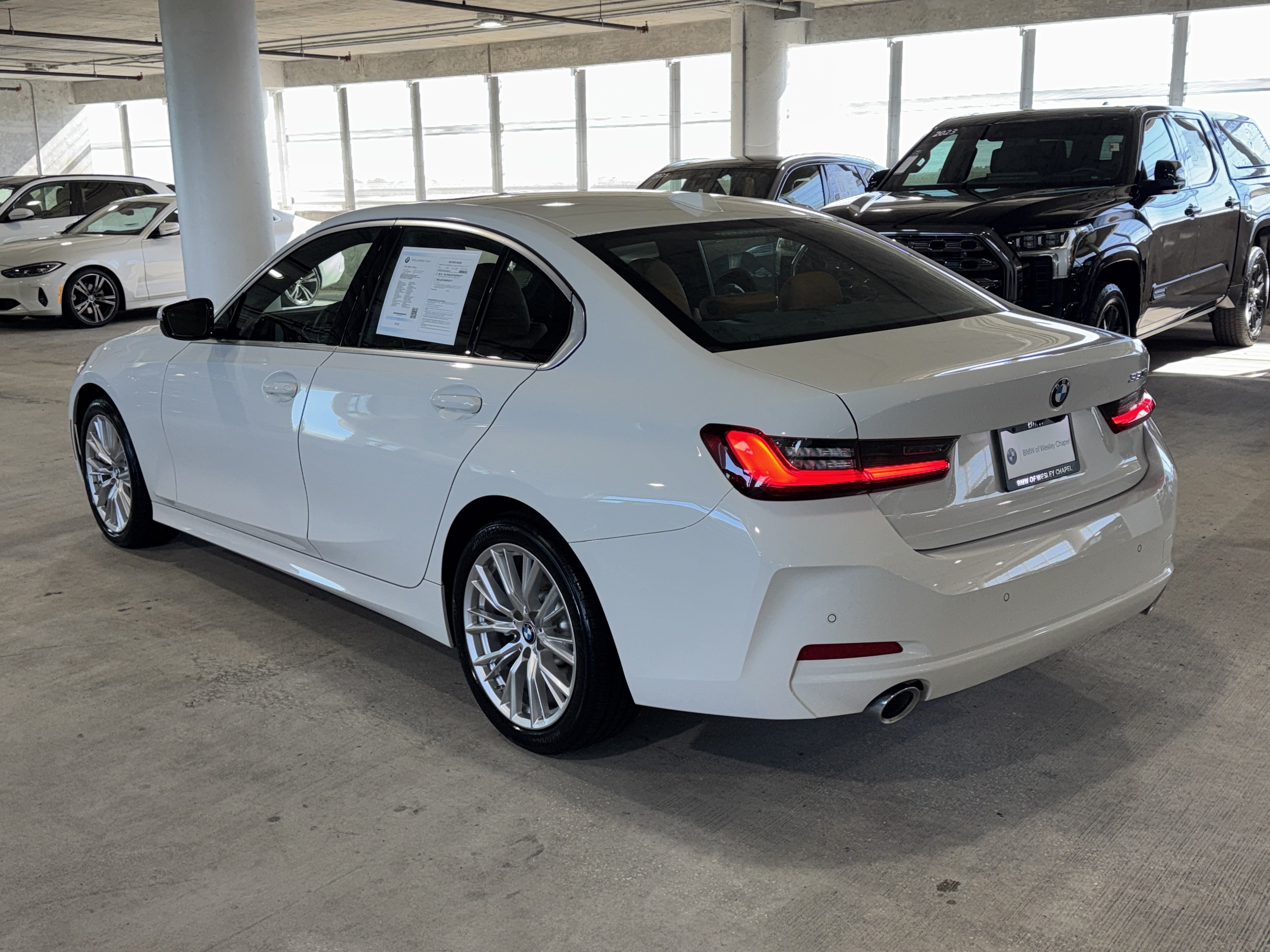 Used 2024 BMW 330i Sedan w/ Convenience Package RWD image 7