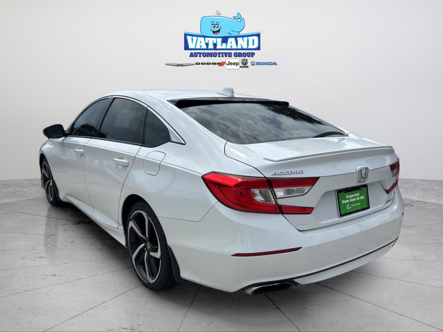 Used 2018 Honda Accord Sport image 3