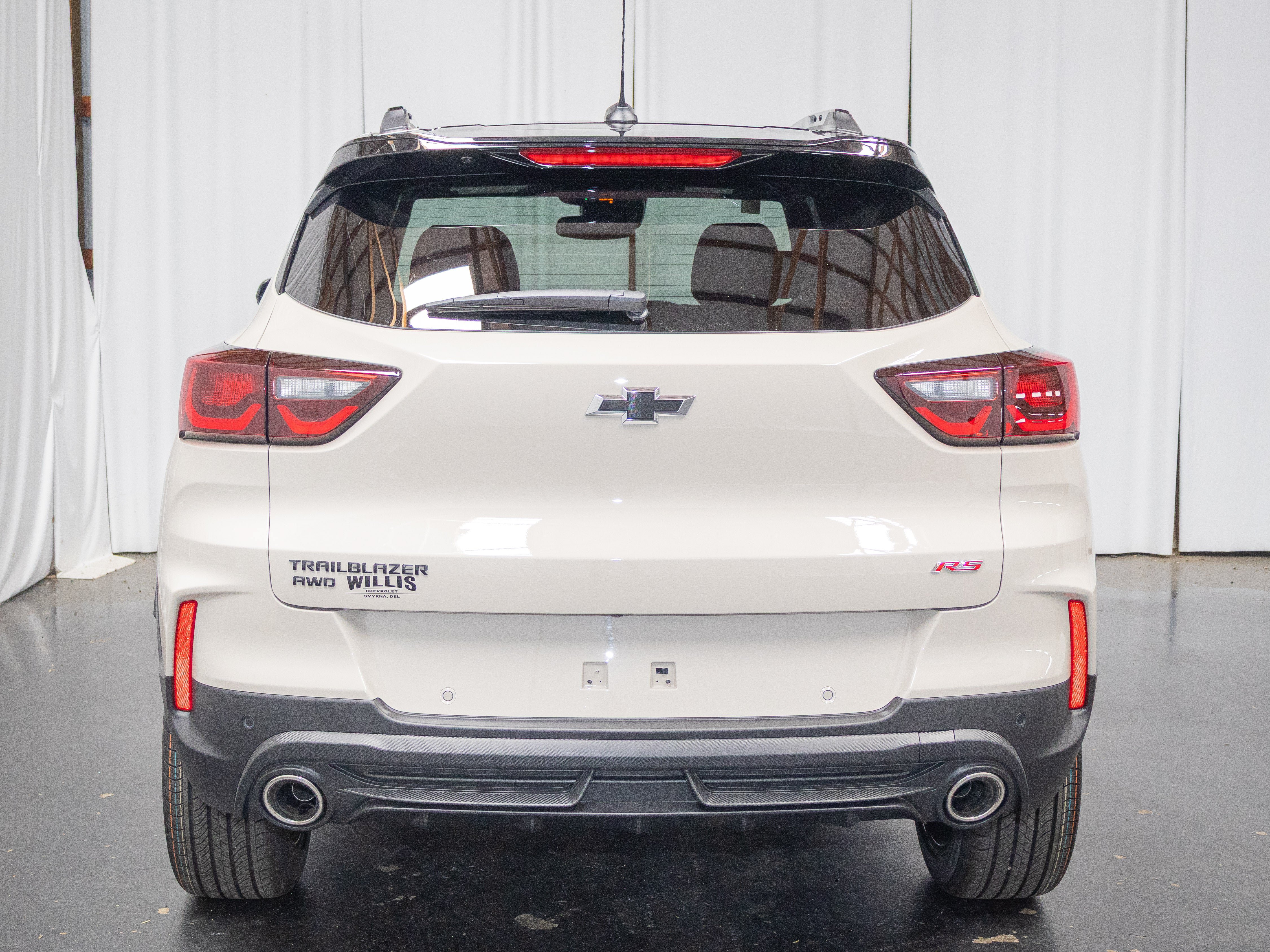 New 2026 Chevrolet TrailBlazer RS w/ Convenience Package AWD/4WD image 3
