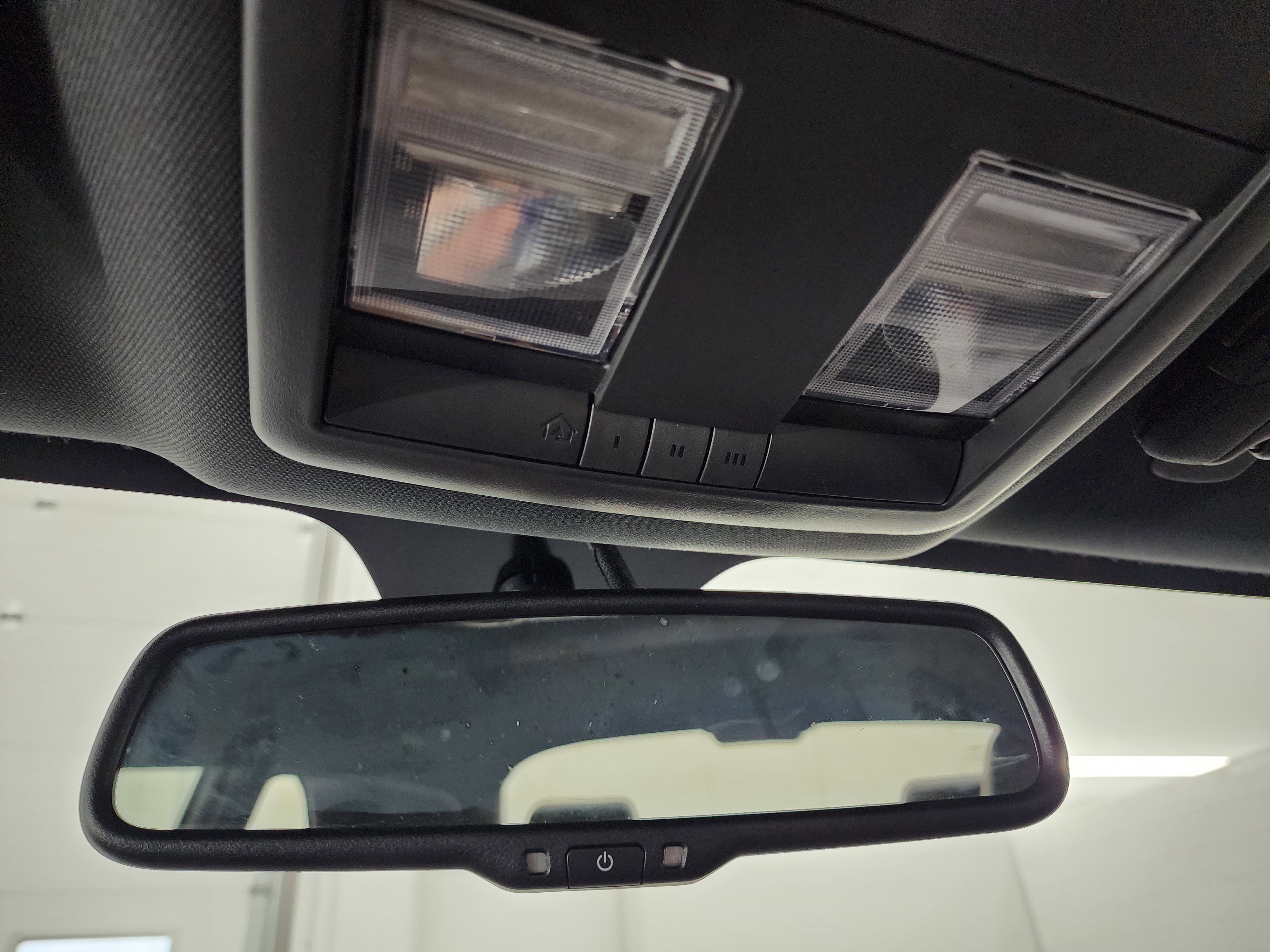 Used 2014 Dodge Challenger SRT8 image 39