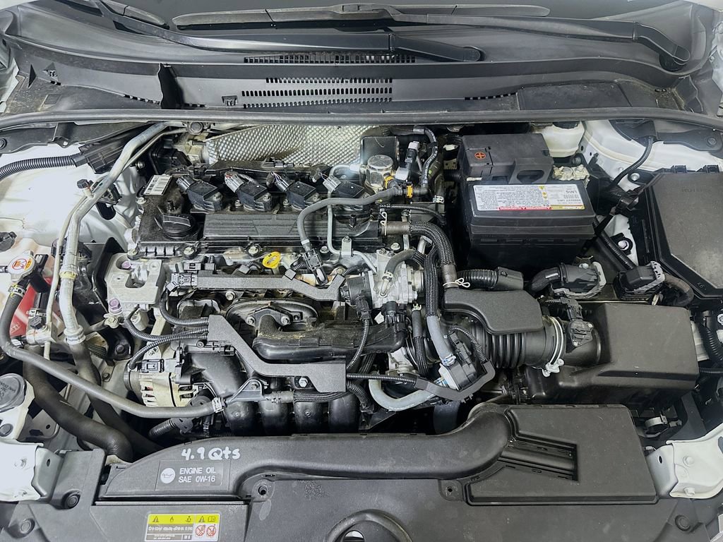 Used 2023 Toyota Corolla LE FWD image 9
