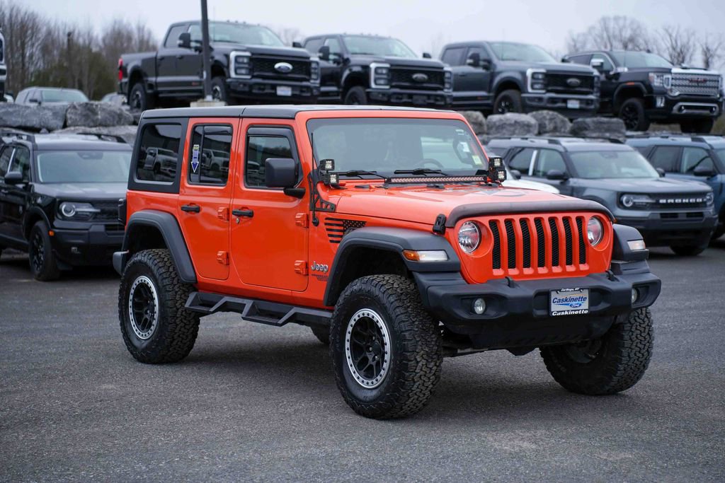 Used 2018 Jeep Wrangler Unlimited Sport image 3