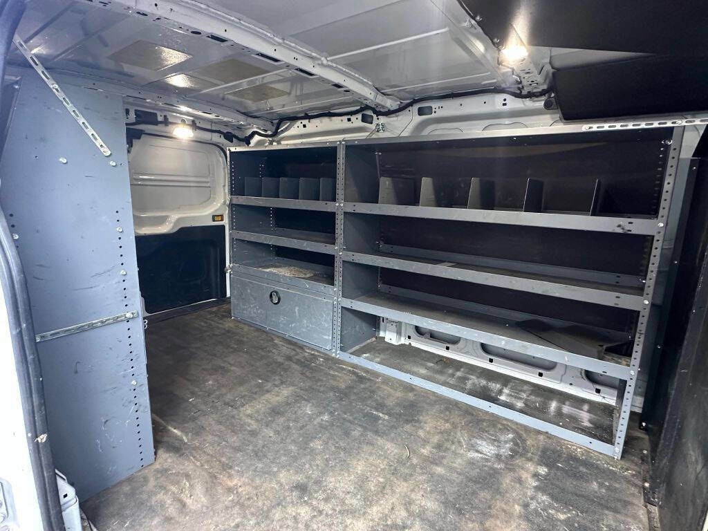 Used 2019 Ford Transit 250 250 3dr SWB Low Roof Cargo Van image 23
