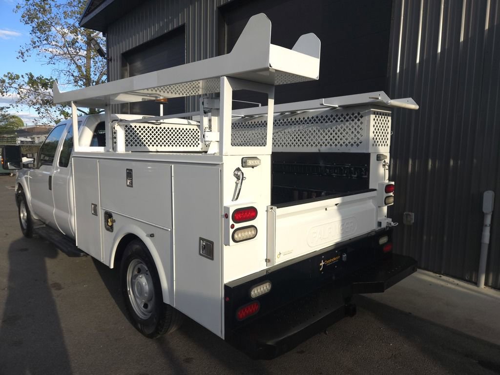 Used 2015 Ford F250 XL w/ Power Equipment Group image 3