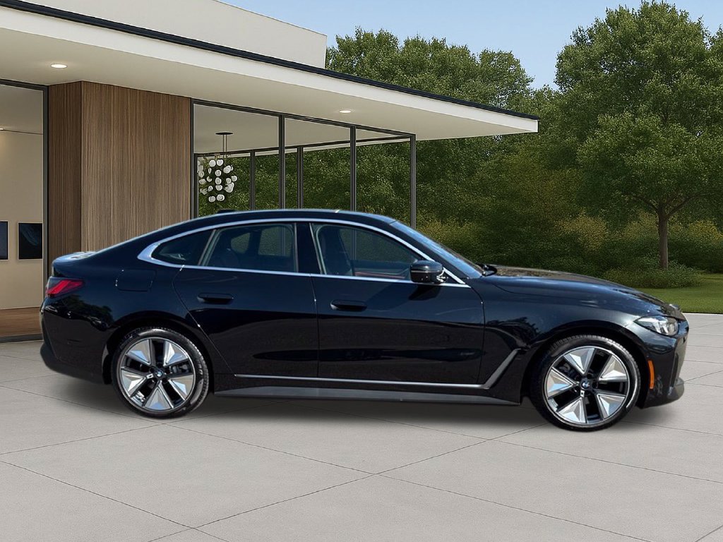 Used 2026 BMW i4 eDrive40 w/ Premium Package RWD image 7