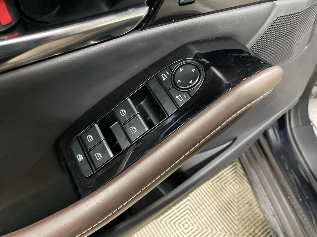 Certified 2025 MAZDA CX-30 AWD 2.5 S w/ Premium Package image 17