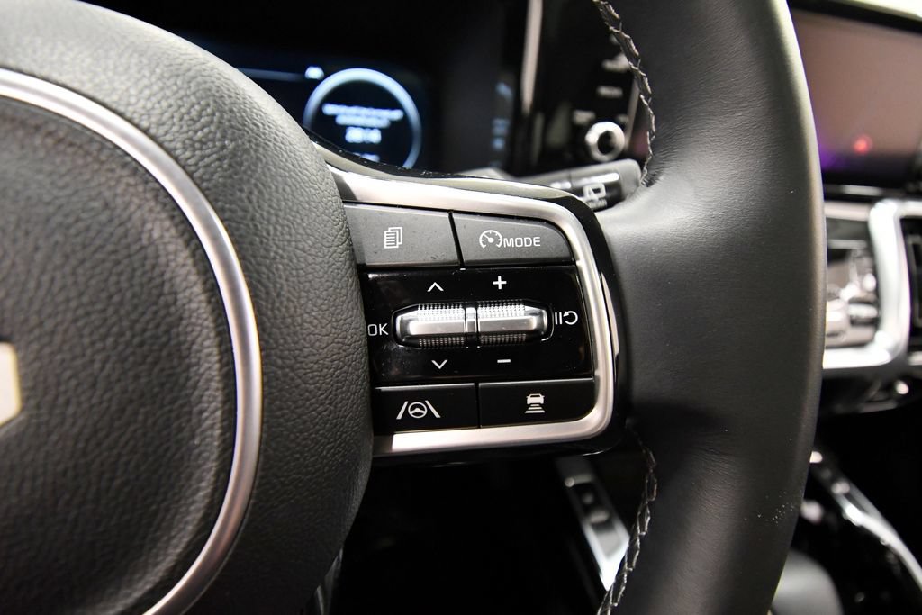 Certified 2023 Kia Sorento SX AWD/4WD image 22