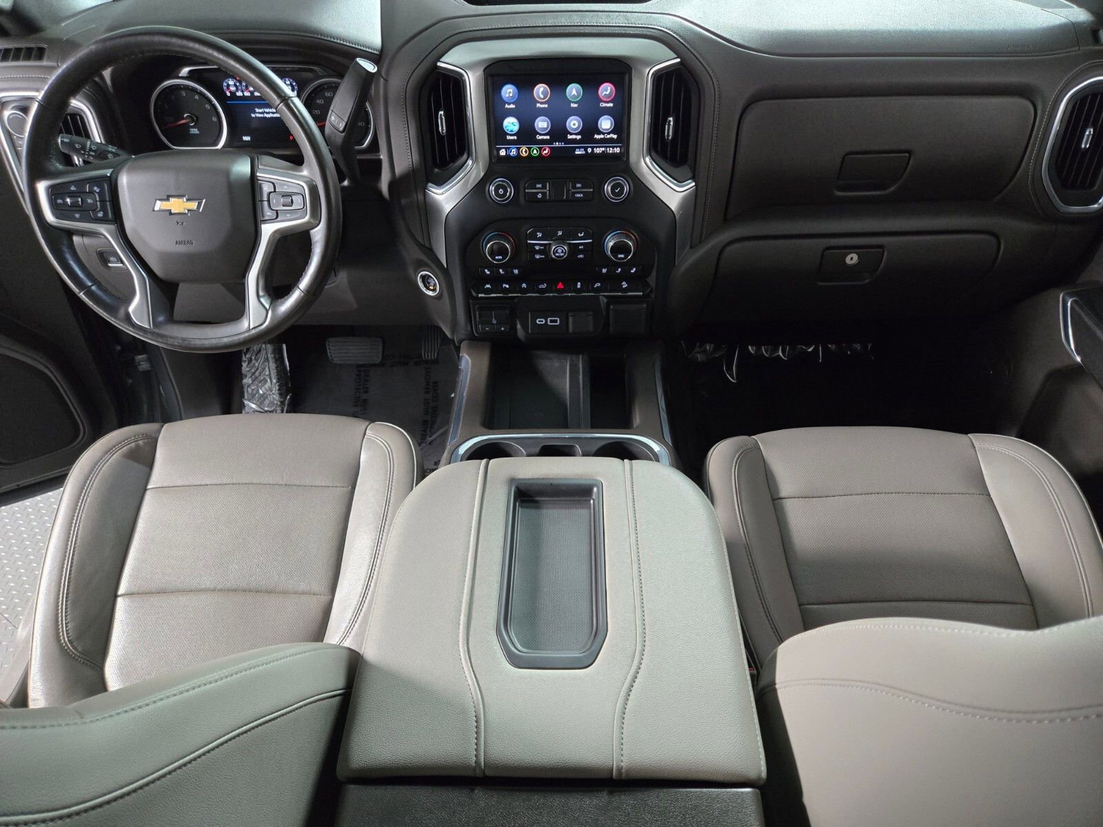 Used 2019 Chevrolet Silverado 1500 LTZ w/ LTZ Premium Package AWD/4WD image 4