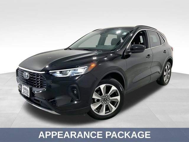 Used 2025 Ford Escape Platinum AWD/4WD image 4