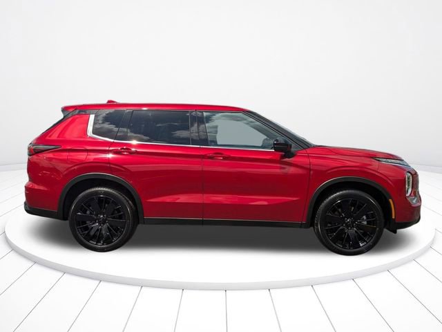 New 2026 Mitsubishi Outlander LE FWD video 2