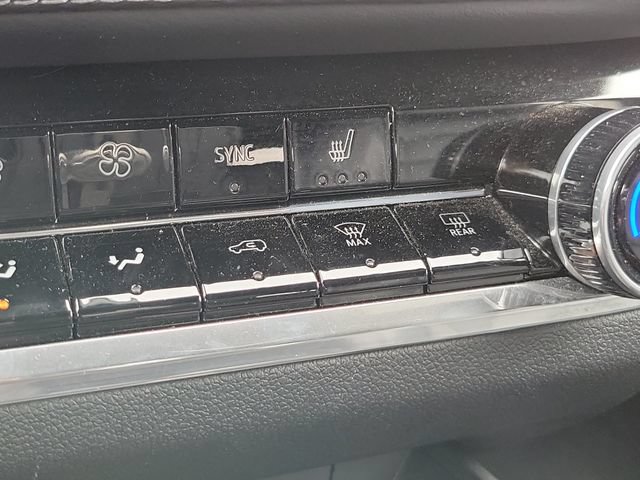 Used 2025 Chevrolet Equinox LT w/ Convenience Package II FWD image 30