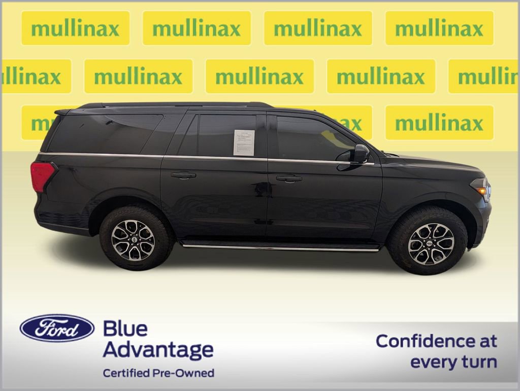 Used 2022 Ford Expedition Max XLT RWD image 2