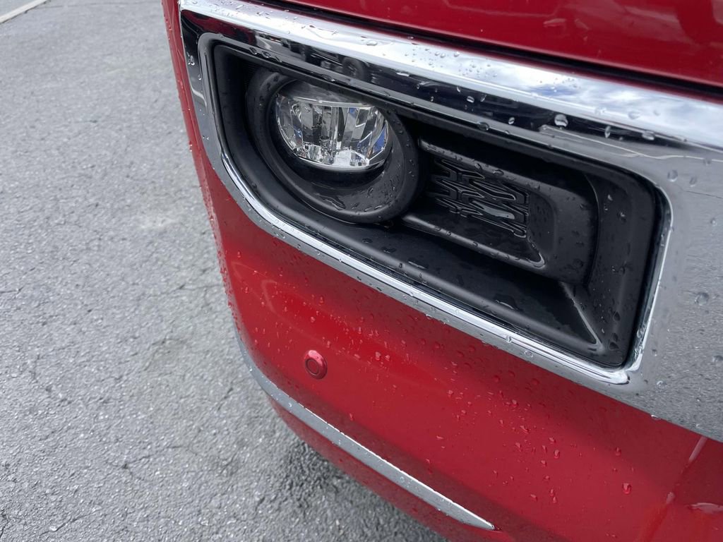 Used 2021 Toyota 4Runner Limited image 16