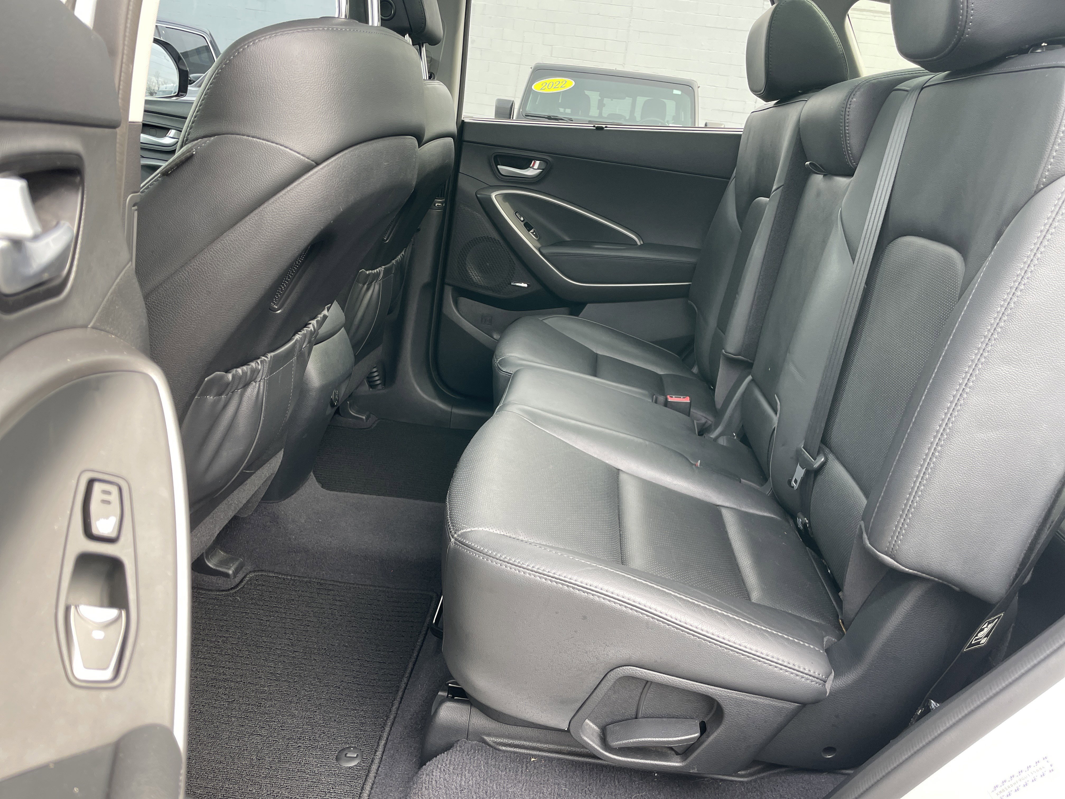 Used 2016 Hyundai Santa Fe SE w/ Option Group 03 image 33