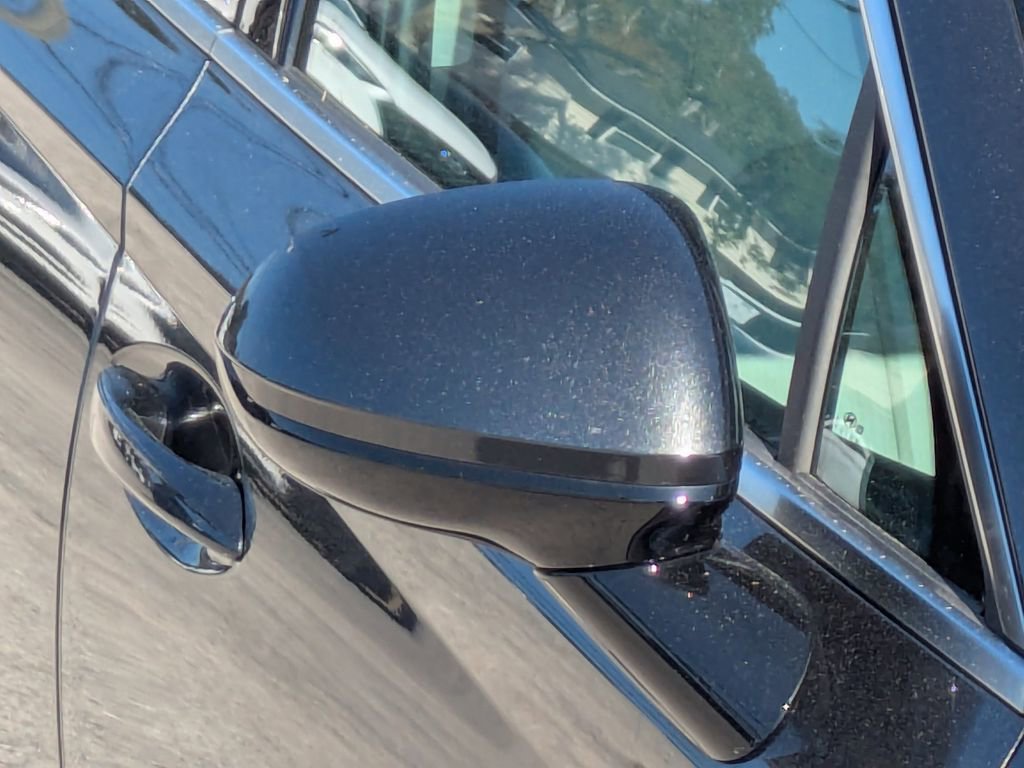 Used 2025 Hyundai Elantra Sport image 12