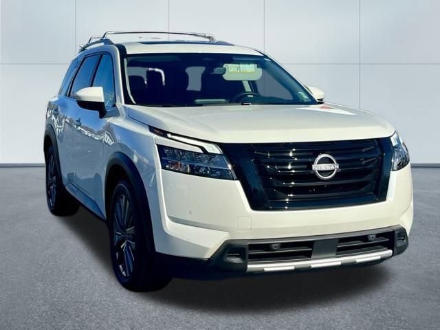 Certified 2023 Nissan Pathfinder SL w/ SL Premium Package image 4