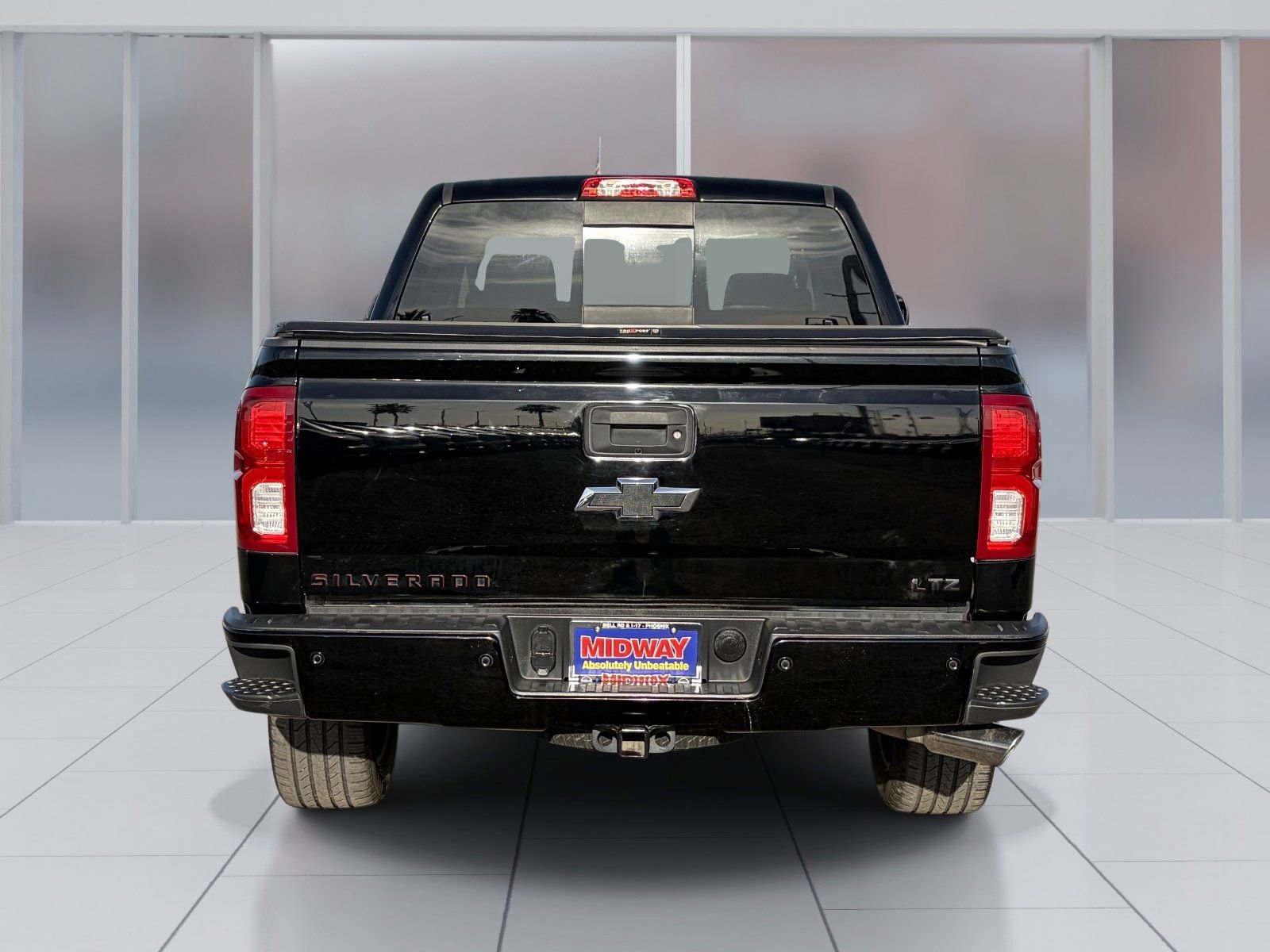 Used 2018 Chevrolet Silverado 1500 LTZ Z71 w/ Redline Edition AWD/4WD image 5