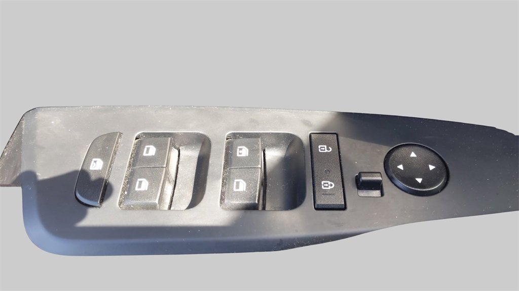 Used 2024 Kia Sportage LX image 16