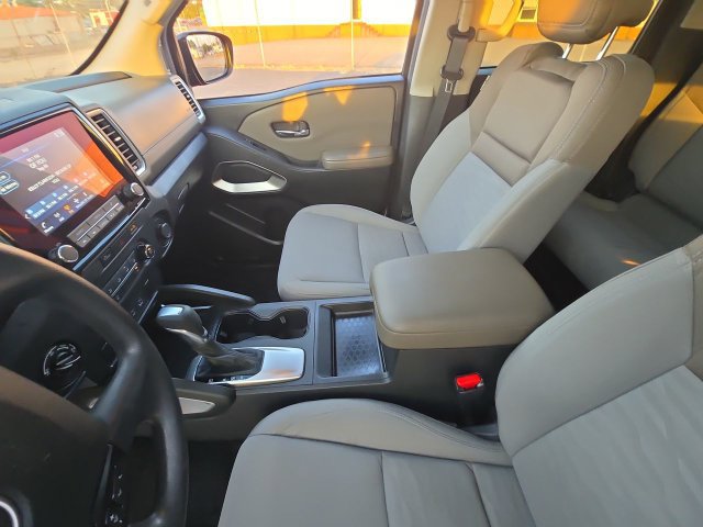 Used 2023 Nissan Frontier SV w/ Technology Package AWD/4WD image 20