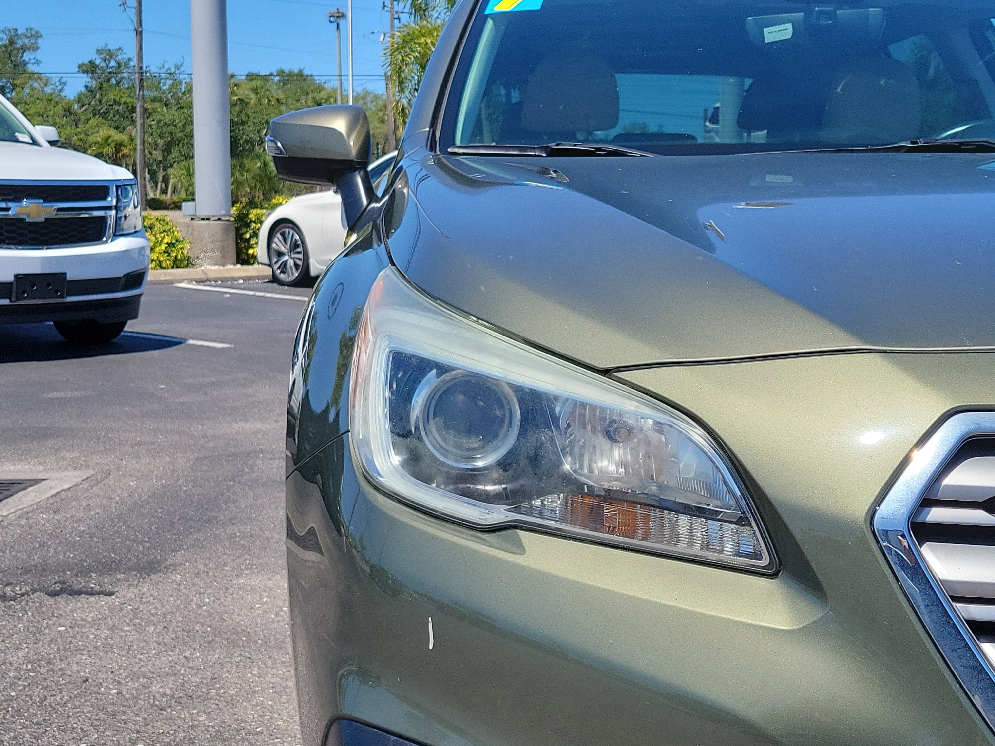 Used 2017 Subaru Outback 2.5i Limited AWD/4WD image 7