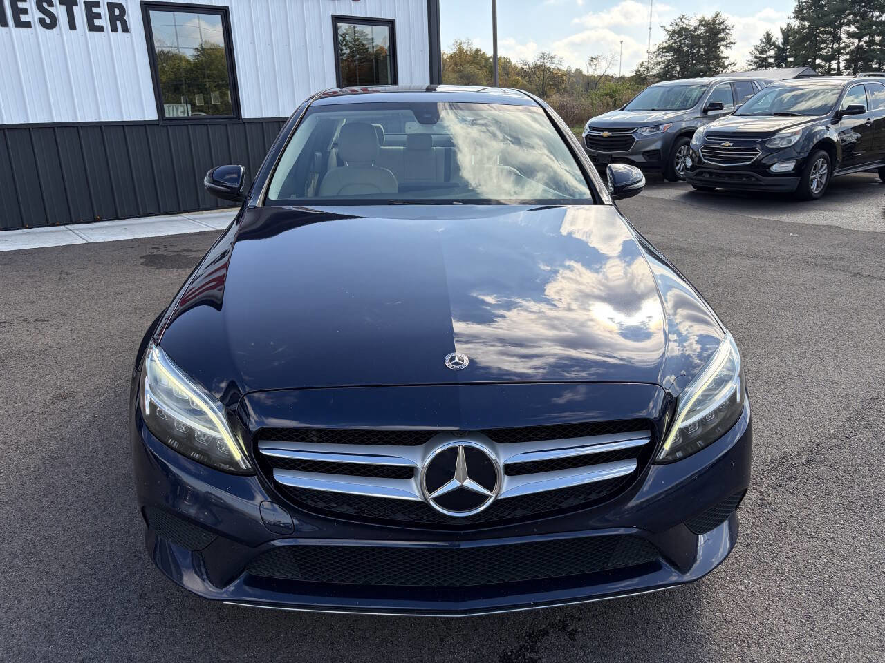 Used 2020 Mercedes-Benz C 300 4MATIC Sedan image 3