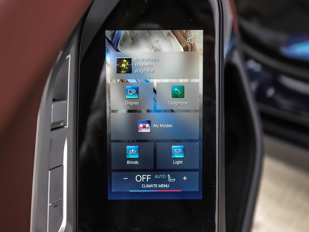 New 2026 BMW 740i xDrive w/ Premium Package image 20