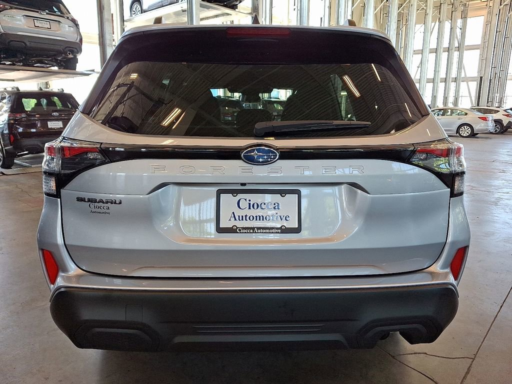 Certified 2025 Subaru Forester Premium AWD/4WD image 8