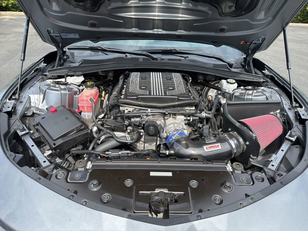 Used 2020 Chevrolet Camaro ZL1 RWD image 14